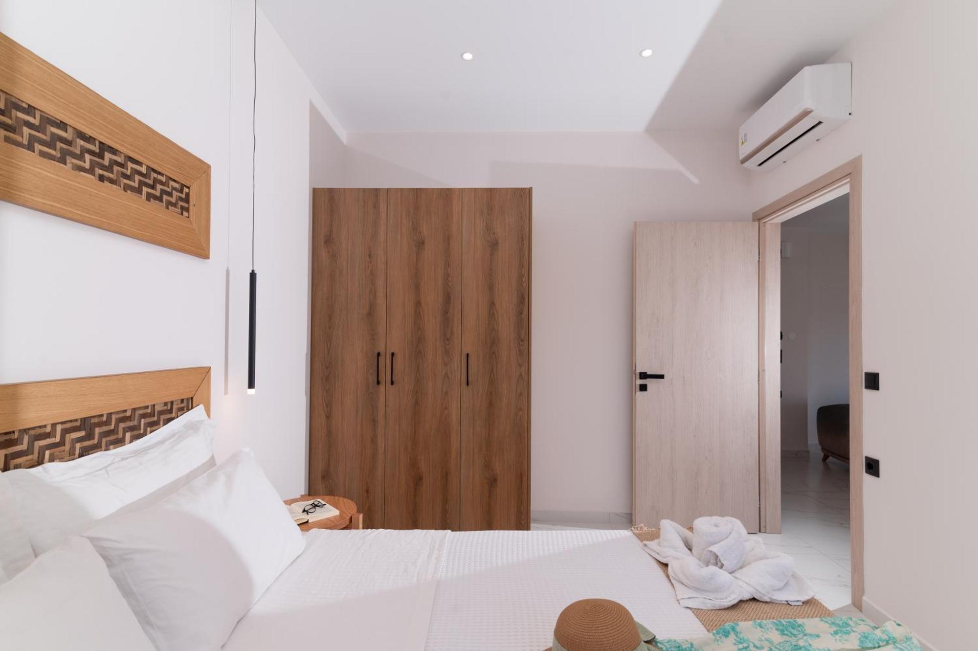 Patric.Ko Aparthotel Agia Galini Buitenkant foto